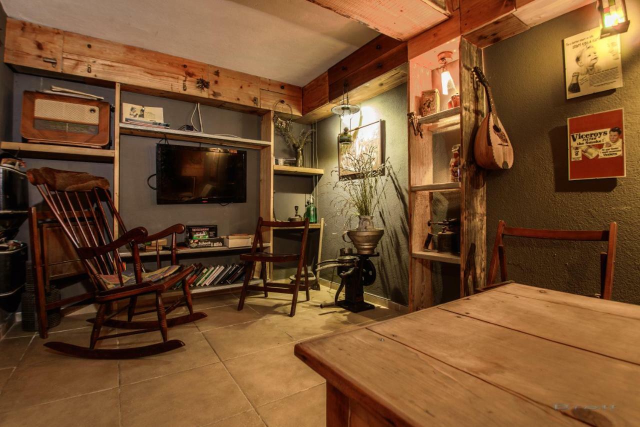 Mango Rooms Braşov Esterno foto